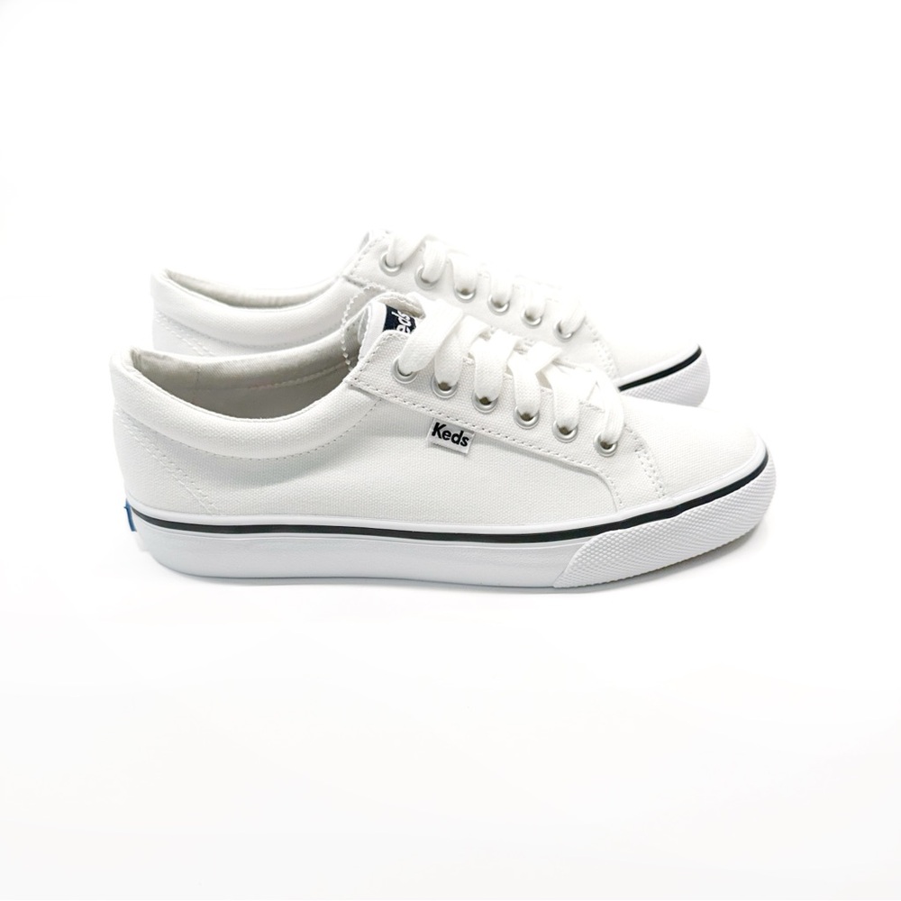 Keds White Jump Kick Canvas Lace Up Sneakers - Picture 3 of 10